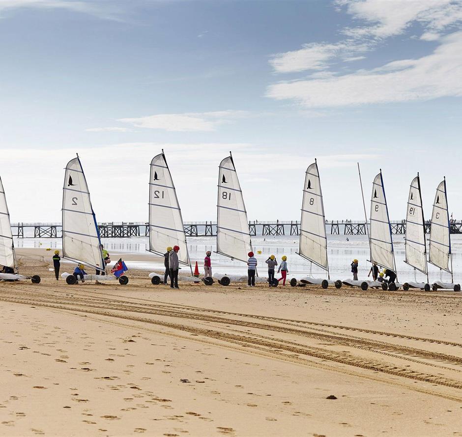 The Nautical Bases near the 3-star Les Sirènes Campsite 