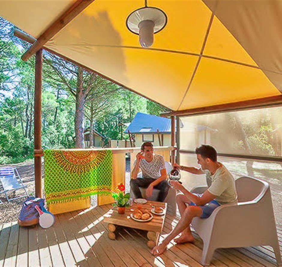 Lodge tent terrace 4 people 2 bedrooms 