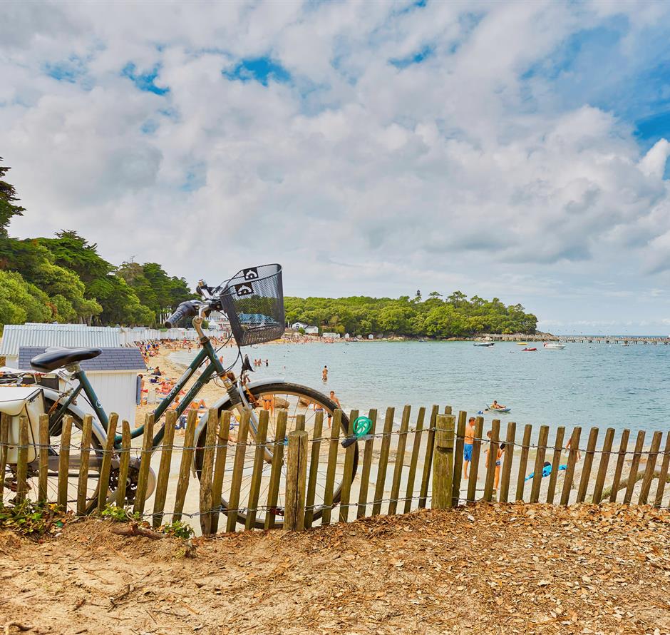 Cycle paths in Saint Jean de Monts in Vendée near the 3-star Les Sirènes campsite 