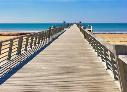 Beach of Saint-Jean-de-Monts in Vendée not to be missed around the 3-star Les Sirènes campsite - CAMPING**** Les Sirènes