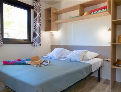 Cottage bedroom 5 pers 3 flowers