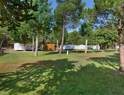 Bare pitches without electricity at Les Sirènes campsite in Saint-Jean-de-Monts
