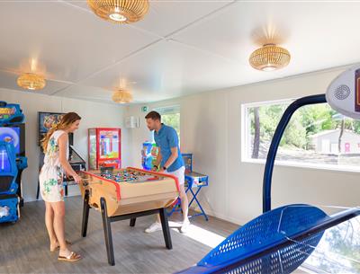 Activities for adults at Les Sirènes 3-star campsite in Saint-Jean-de-Monts