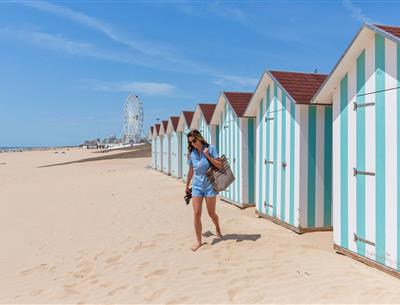 Saint-Jean-de-Monts beach in Vendée near Les Sirènes 3-star campsite
