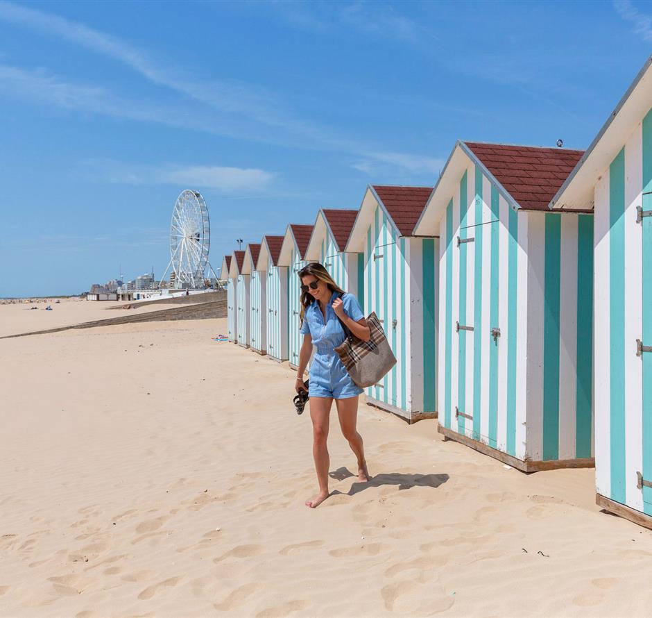 Saint-Jean-de-Monts beach in Vendée near Les Sirènes 3-star campsite 