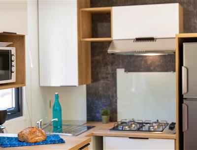 Cottage kitchen 6 people 3 bedrooms 4 flowers