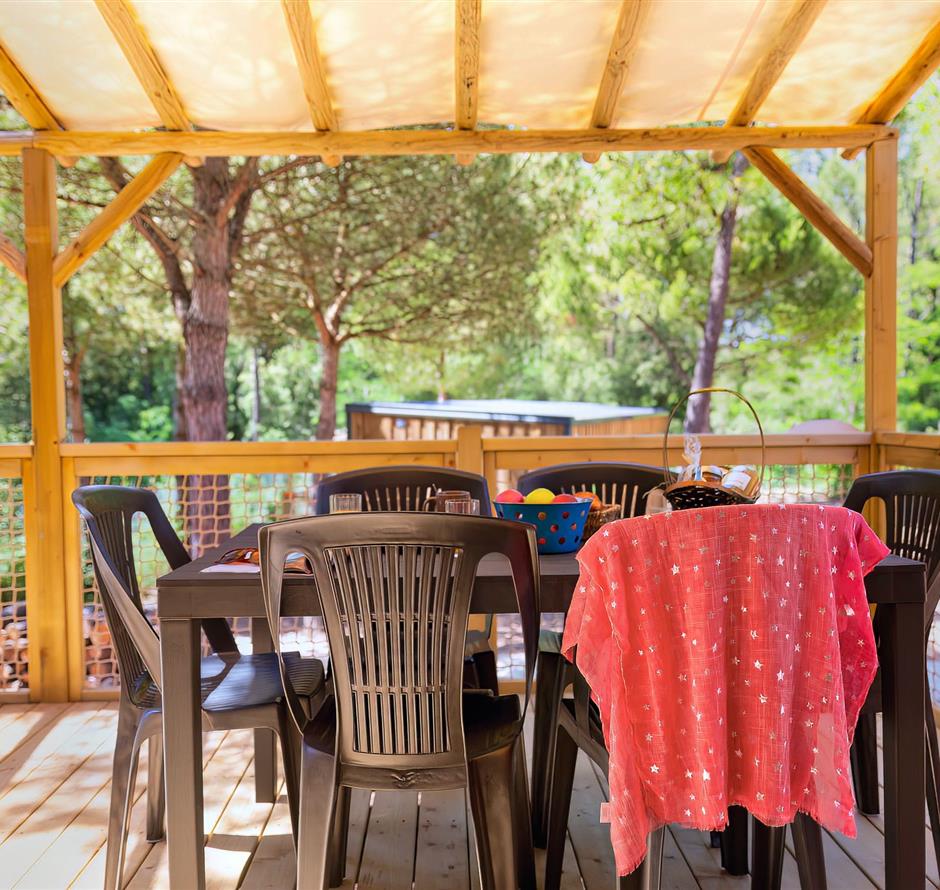 Terrace of the Cottage 6 people 3 bedrooms 4 flowers 