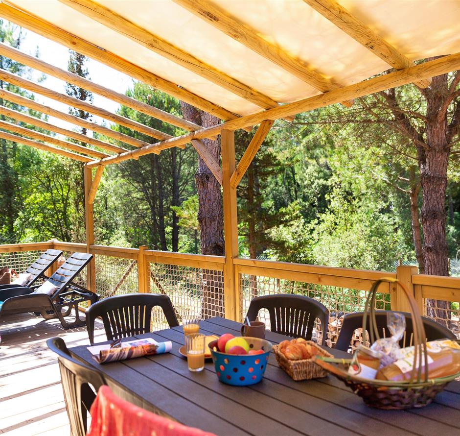 Terrace of the Cottage 6 people 3 bedrooms 4 flowers 