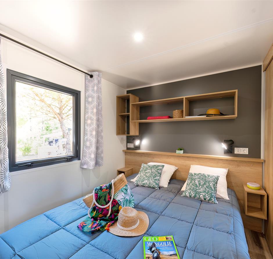 Cottage bedroom 6 people 3 bedrooms 4 flowers 