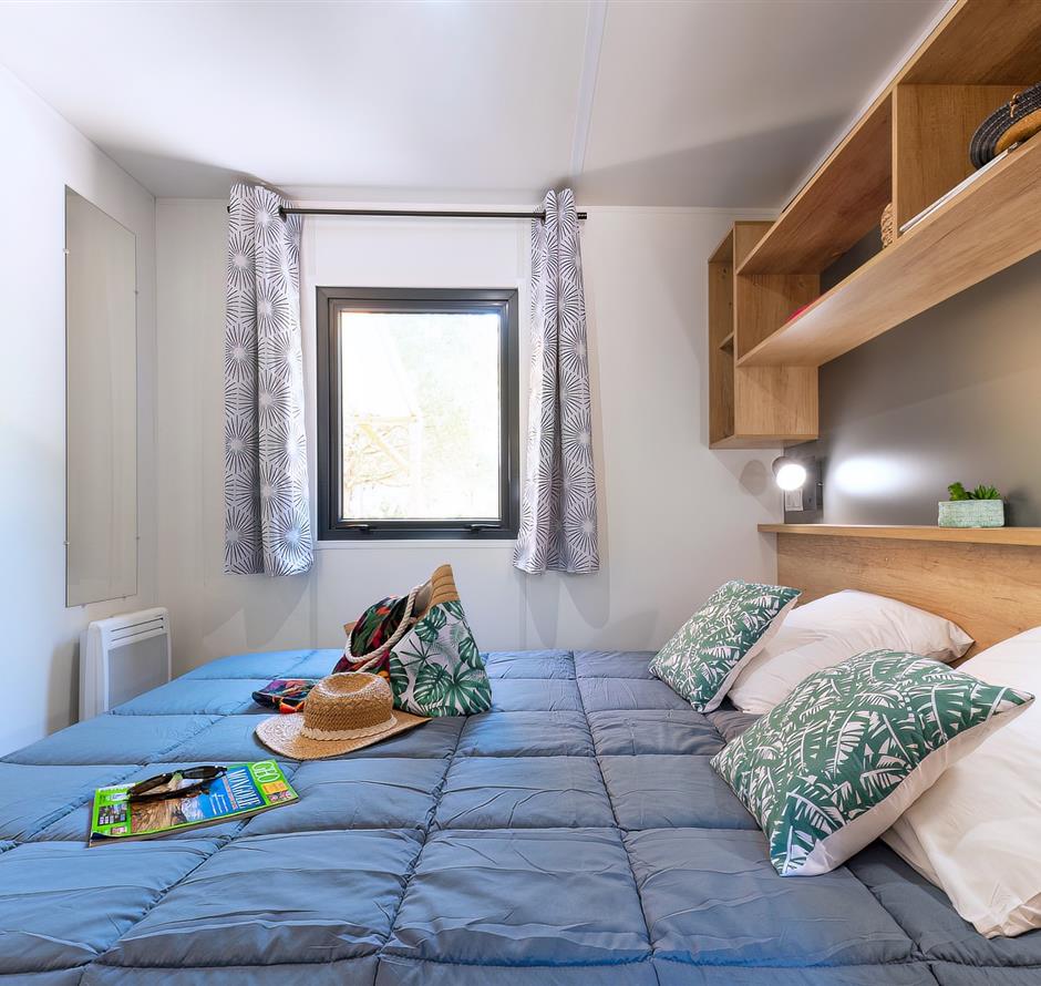 Cottage bedroom 6 people 3 bedrooms 4 flowers 