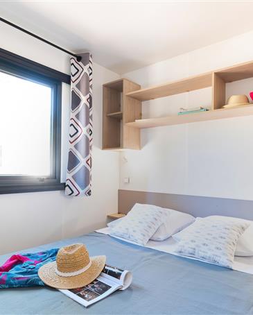 Cottage bedroom 5 pers 3 flowers - CAMPING**** Les Sirènes