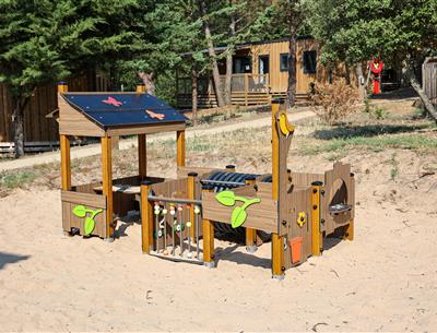 children's play area at Camping Les Sirènes