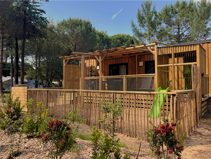 Outside of the Cottage Family 4 person Premium 